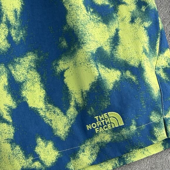 The North Face Shorts Womens XXL Green Dye Printed Class V Quick Dry New $50 - Picture 6 of 16